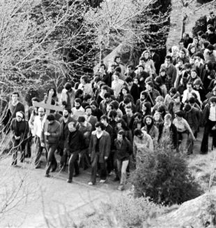 Kreuzweg bei den Kartagen der Studenten von CL. San Leo, 1976. © Fraternität von CL